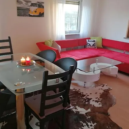 Cozy Near Frankfurt Apartment Niederdorfelden